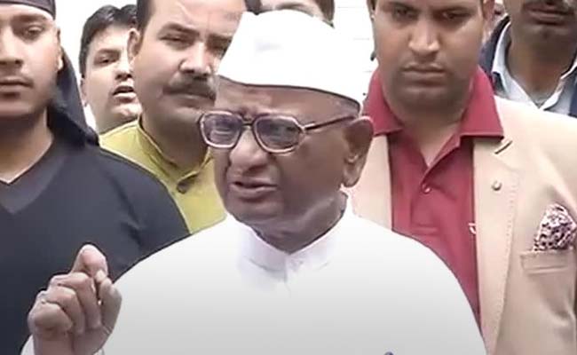 Arvind Kejriwal Should Have Checked Rajender Kumar’s Background: Anna Hazare on CBI Raid