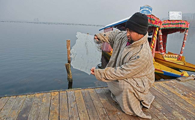 ‘Chillai Kalan’ Begins With Season’s Coldest Night in Kashmir