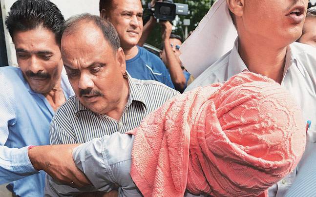 Want justice for daughter, hope juvenile is not freed: Nirbhaya’s parents