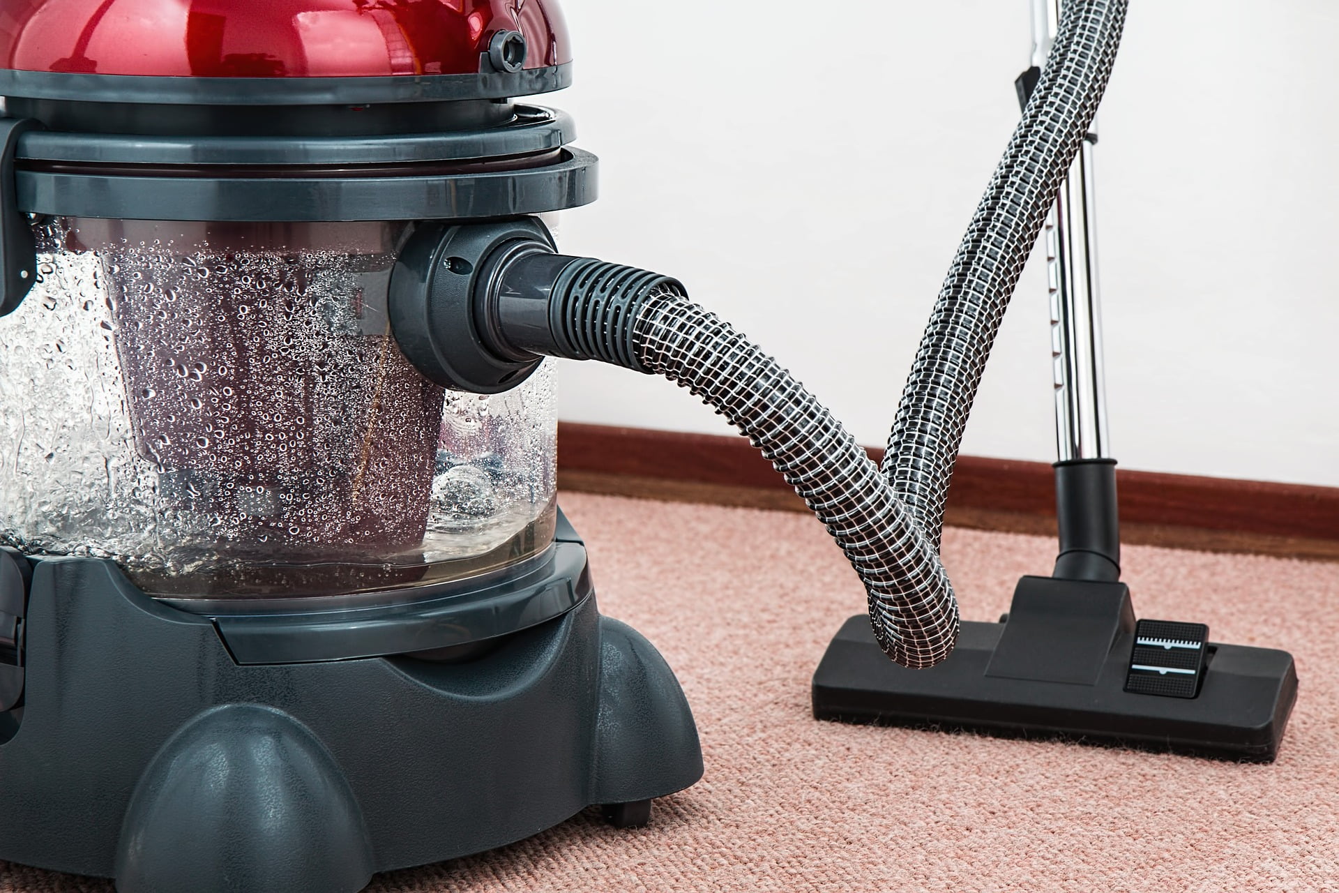 Carpet Cleaning: An Important Factor in Maintaining Office Hygiene