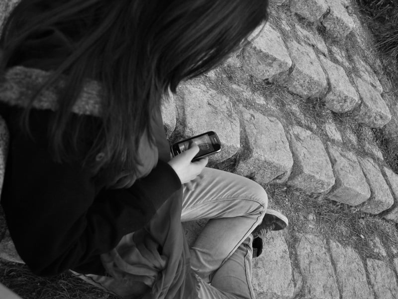 cellular phone Radiation take a look at increases concerns regardless of Low threat