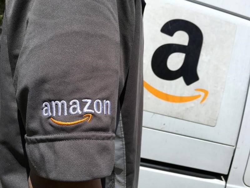 need bargain to your Moto G? let Amazon display You commercials at the Lock display screen