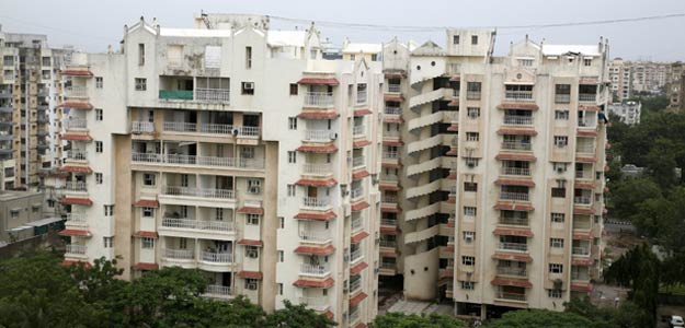 reduce belongings costs to attract greater consumers: Raghuram Rajan To developers