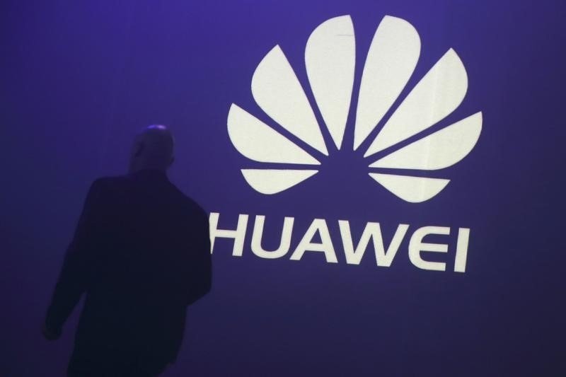 China’s Huawei appears to build international cellphone brand