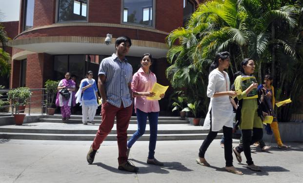 Delhi University portal crashes on Day 1 of admissions, chaos in colleges