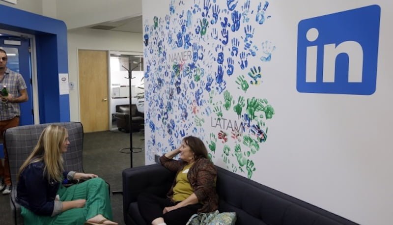 LinkedIn Wants to Help You Look for a Job Behind Your Boss’s Back