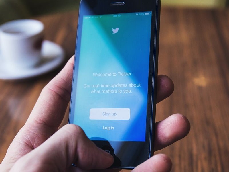 Twitter Faces Tough Solo Choices With No Partner in Sight