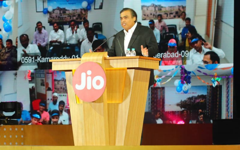 Reliance Jio Happy New Year Offer: Your 10 Point Cheat-Sheet