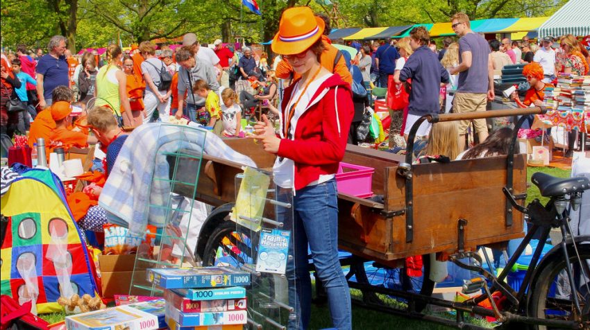 12 Insider Flea Market Selling Tips to Increase Profits
