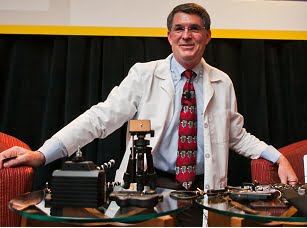 Grant Wickes, aka Professor Gadget: Using iPhone Photo and Video for Business