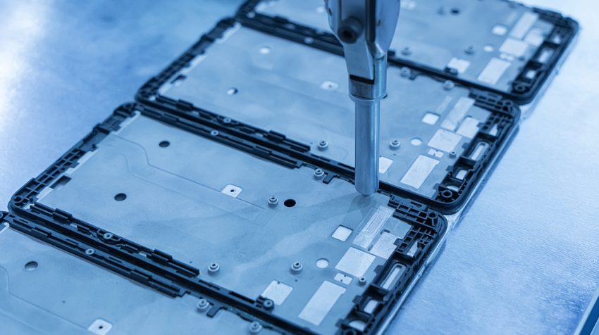 Mobile Shipments Again Growing, But is Plateau in Sight?
