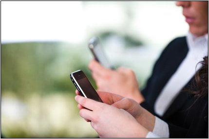 4 Ways Mobile Devices Impact Your Business and Marketing