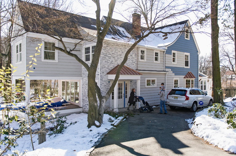 Simple Ways to Save Money for Your Dream House