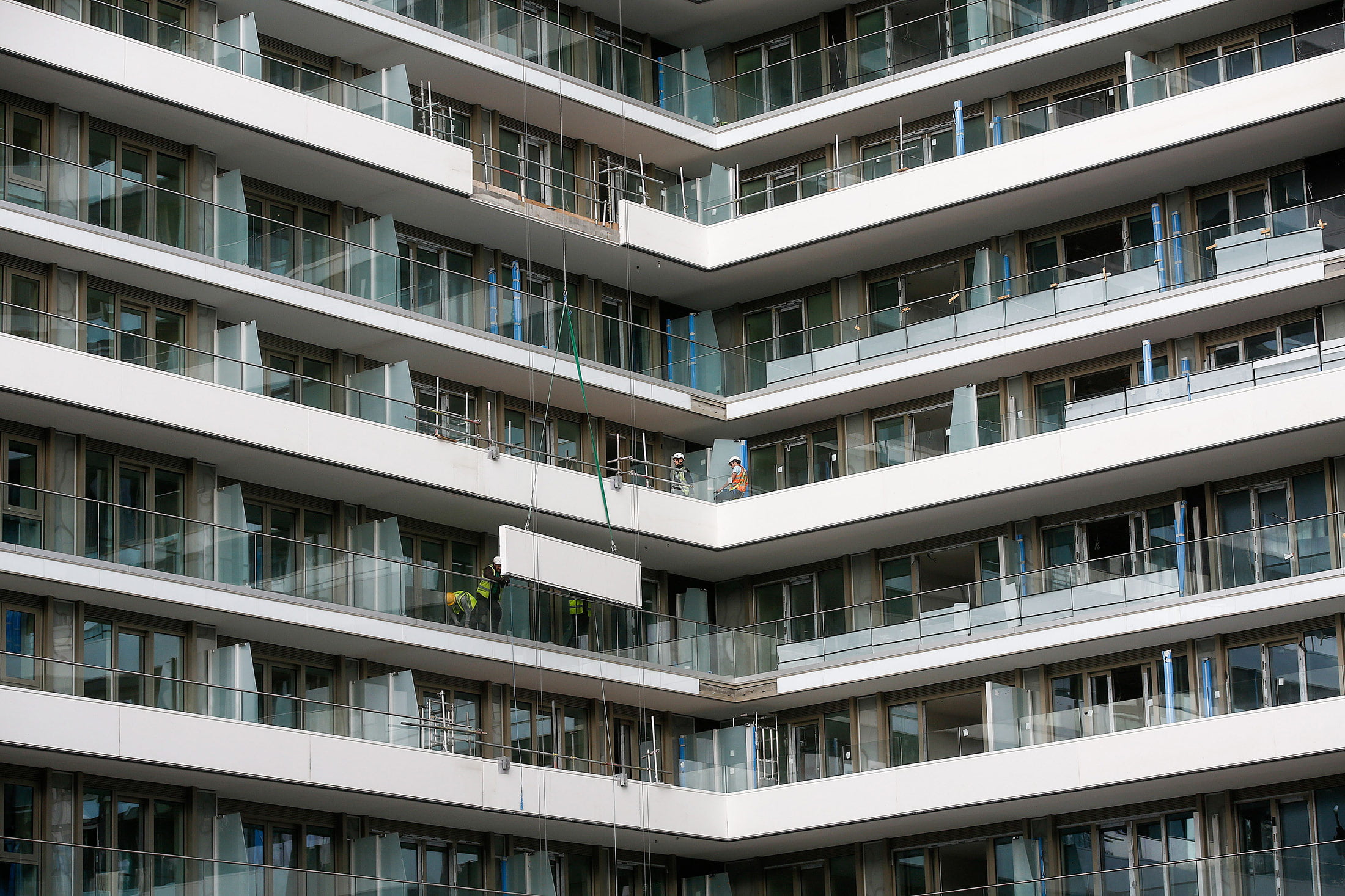 Foreign Banks Reduce Lending to U.K. Commercial Real Estate