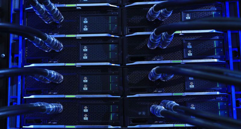 Photographer: Krisztian Bocsi/Bloomberg Internet Privacy Furor Is a Preview of the Coming War Over Net Neutrality