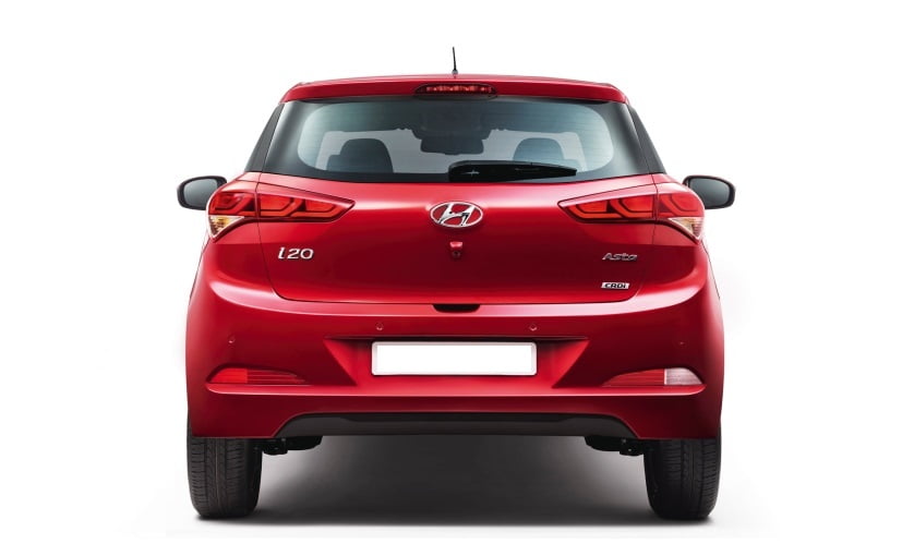 2017 Hyundai i20 Facelift Spotted Testing In India