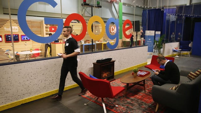 Net neutrality protests to blanket internet