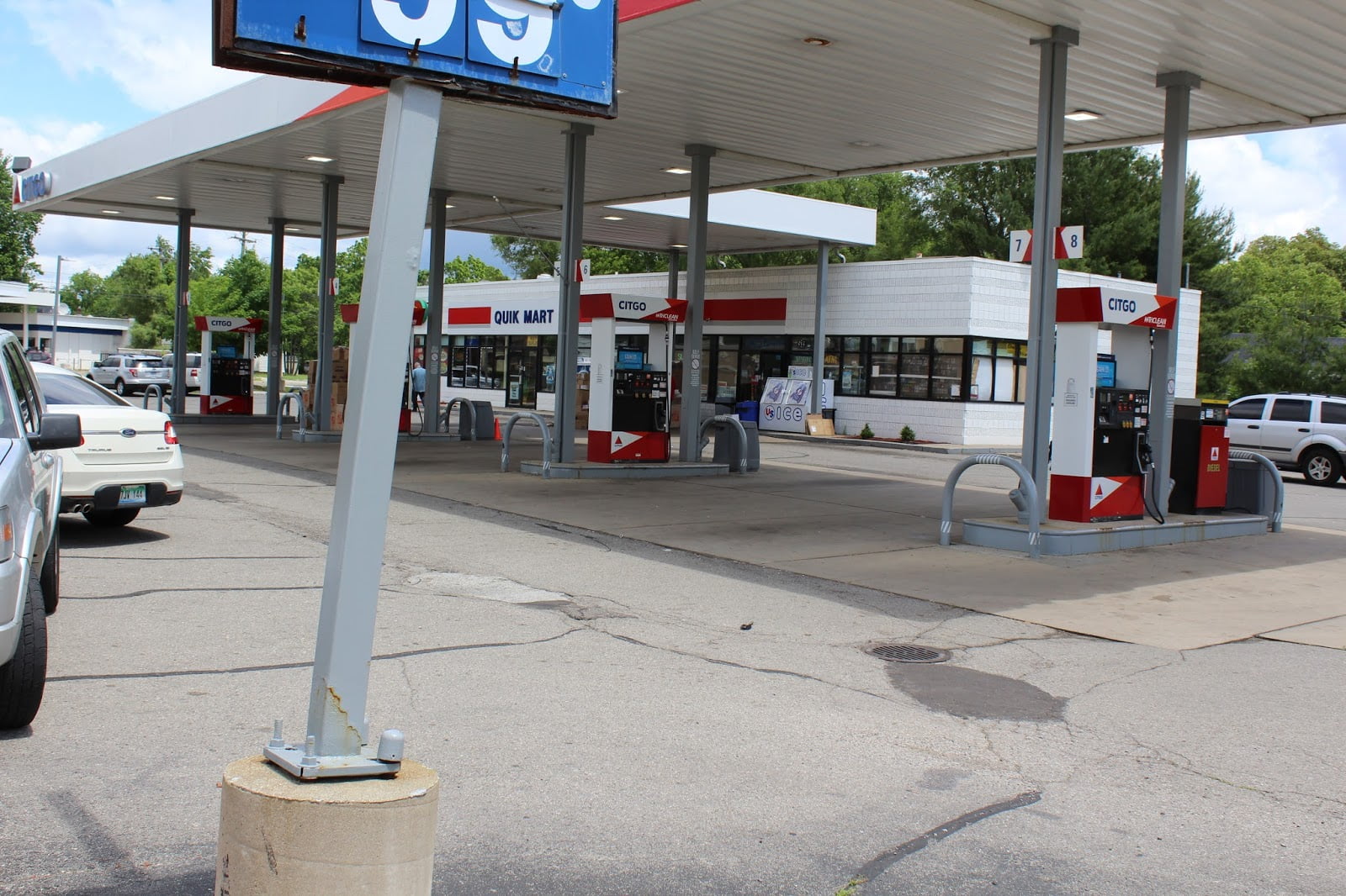 Secrets Of A Good Gas Station