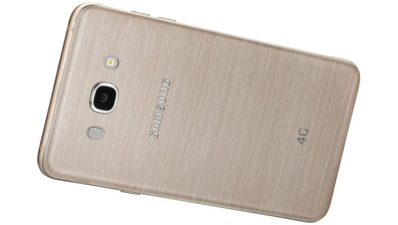 Samsung Galaxy J7 (2016) Reportedly Starts Receiving Android 7.0 Nougat Update