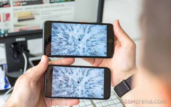 KGI: Apple to launch two OLED iPhones in 2018