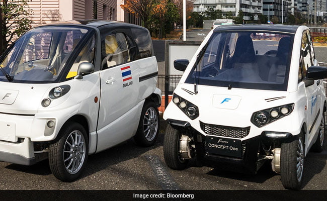 A Floating Car Is Born From the Carnage of Japan’s Tsunami