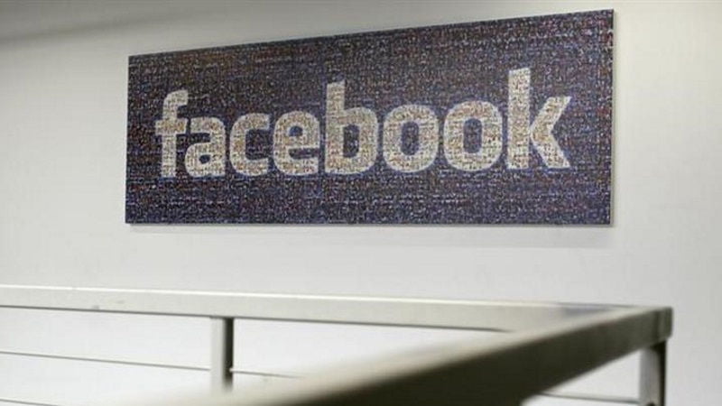 Facebook Pressed Over Role in People Smuggling