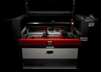 Boss Laser: How a Sanford Company Used Customer Feedback to Build Its Reputation