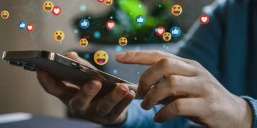 Feeling Overwhelmed by Social Media? Here’s How to Simplify It