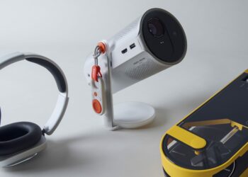 How to Set Up a Gadget Blog and Show Off Fun Gizmos