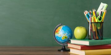 International vs Domestic Higher Education: Pros and Cons